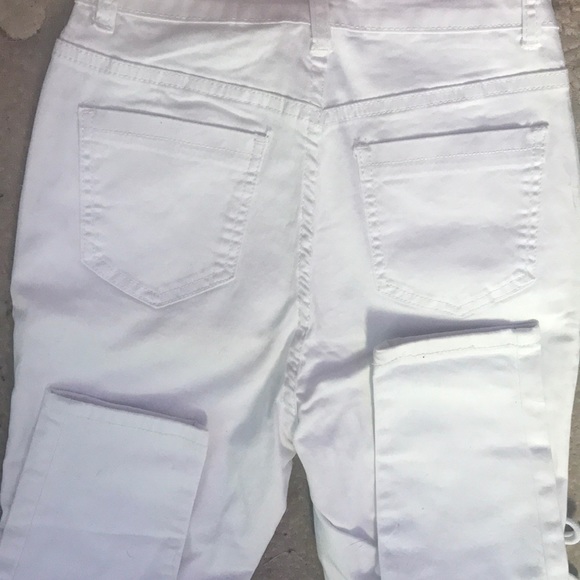 white ripped jeans - Picture 3 of 4